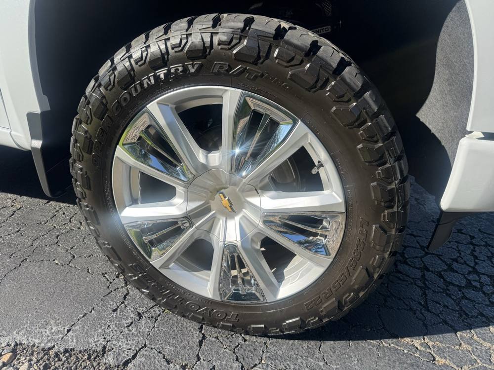 2026 Chevrolet Silverado 1500 — photo 11 of 44