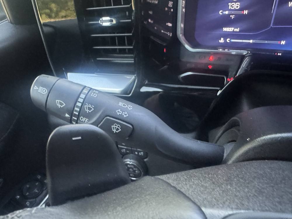 2026 Chevrolet Silverado 1500 — photo 28 of 44