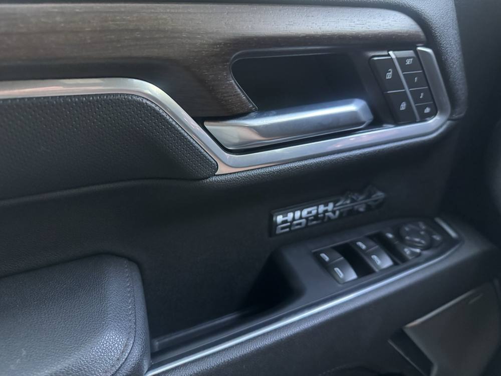 2026 Chevrolet Silverado 1500 — photo 32 of 44