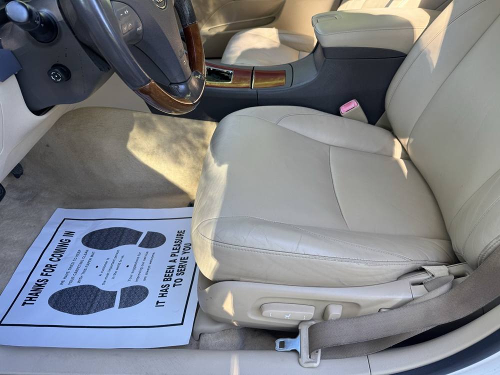 2008 Lexus ES 350 — photo 14 of 33