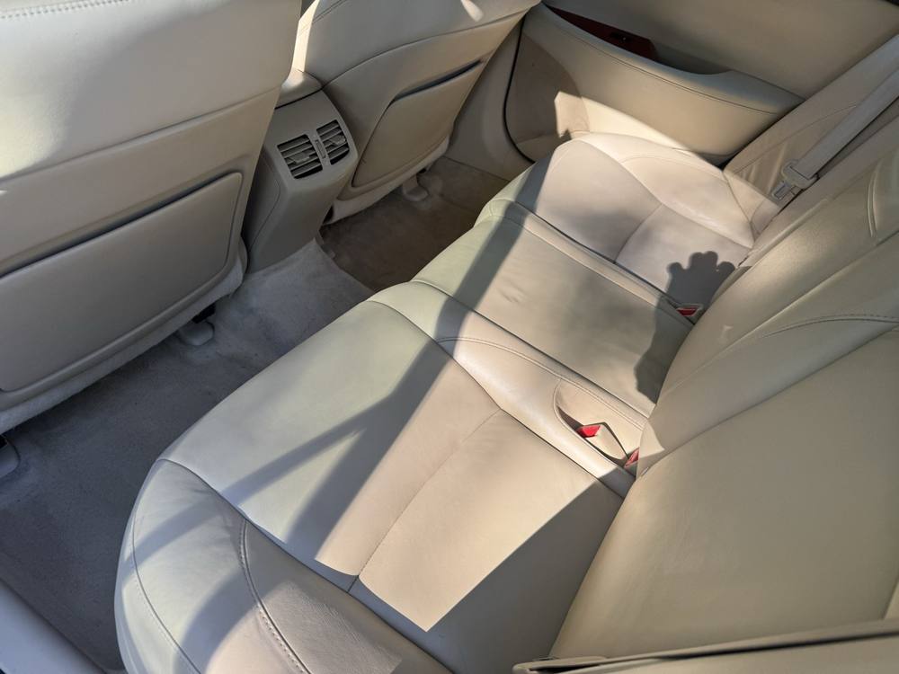 2008 Lexus ES 350 — photo 16 of 33
