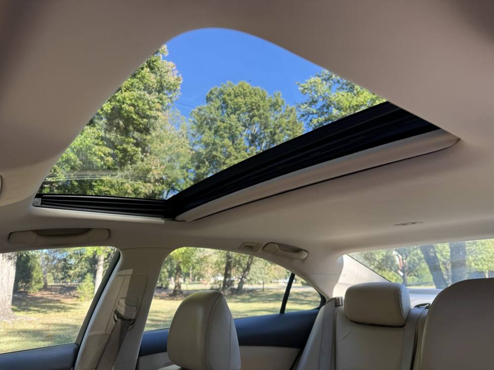 2008 Lexus ES 350 — photo 17 of 33