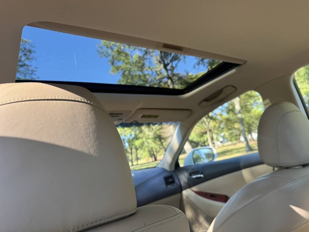 2008 Lexus ES 350 — photo 18 of 33
