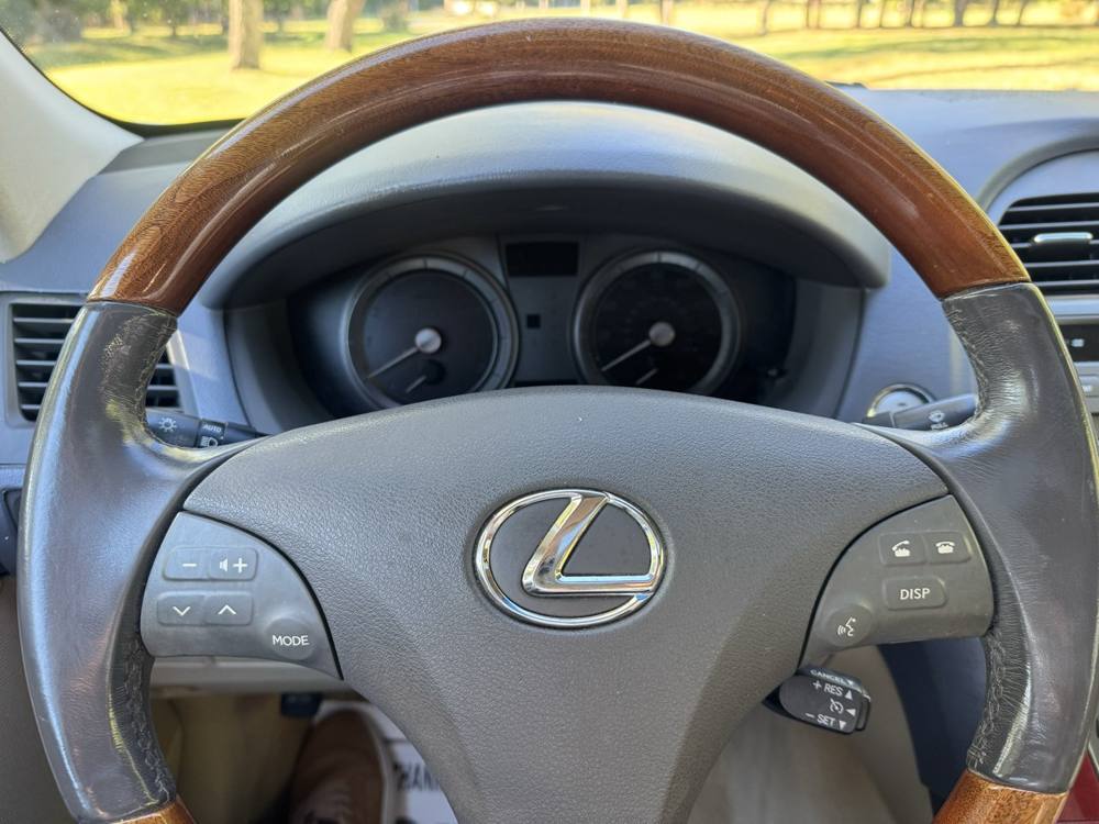 2008 Lexus ES 350 — photo 20 of 33