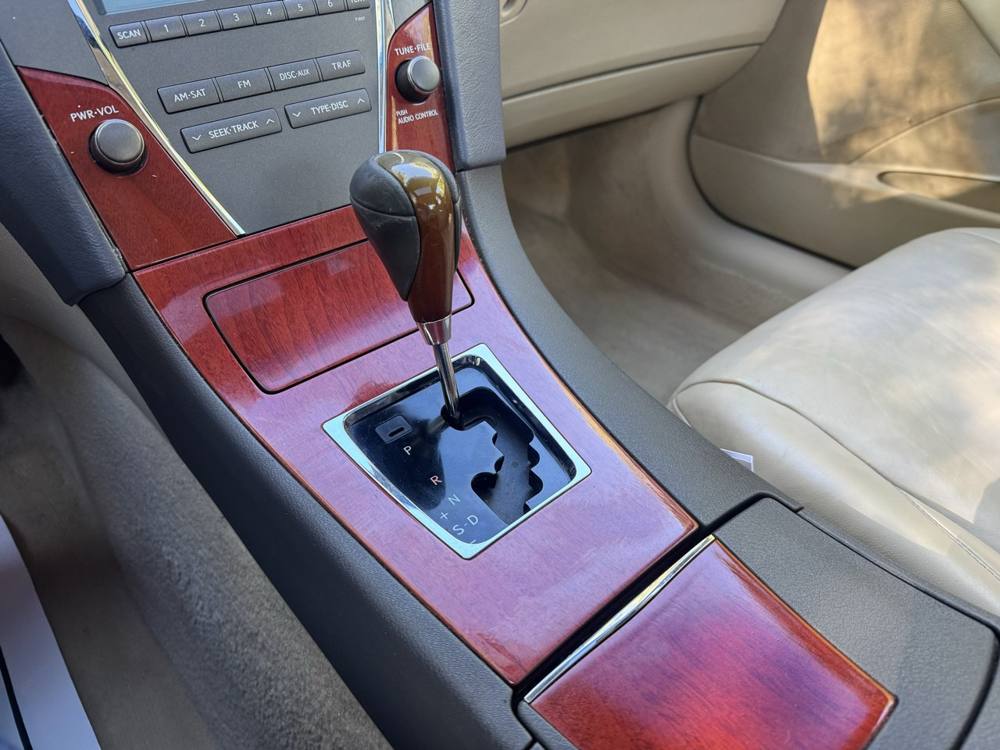 2008 Lexus ES 350 — photo 30 of 33
