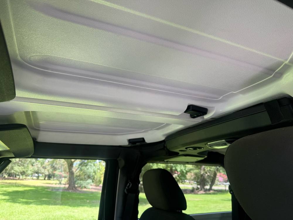 2018 Jeep Wrangler JK — photo 20 of 39