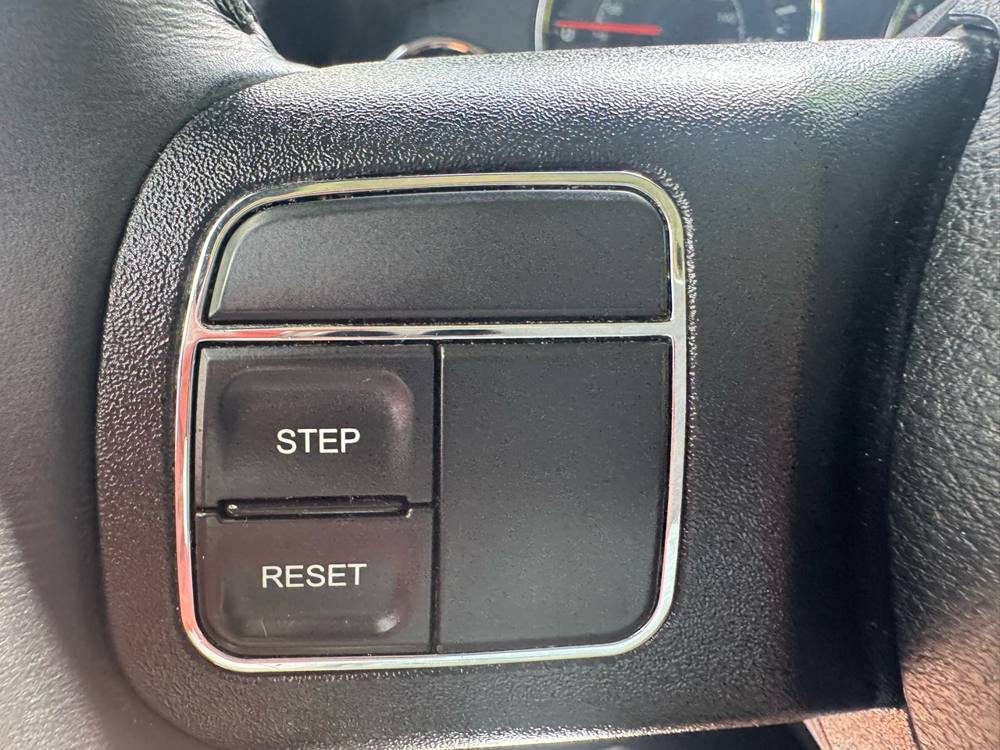 2018 Jeep Wrangler JK — photo 24 of 39