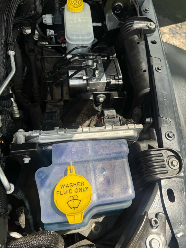 2018 Jeep Wrangler JK — photo 35 of 39