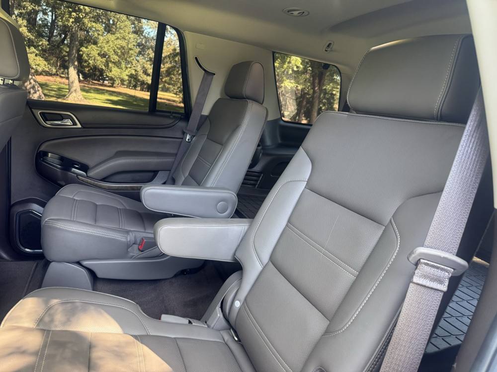 2018 GMC Yukon — photo 16 of 43