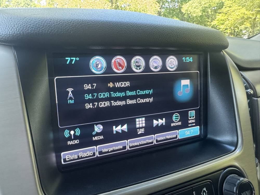 2018 GMC Yukon — photo 33 of 43