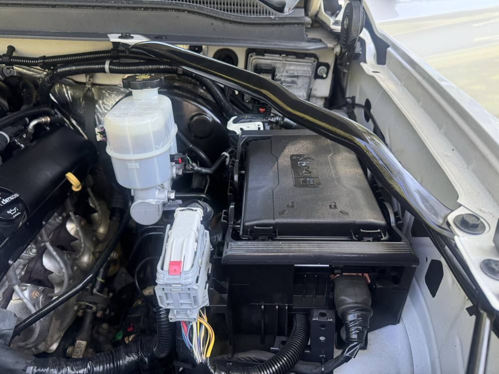 2018 GMC Yukon — photo 40 of 43