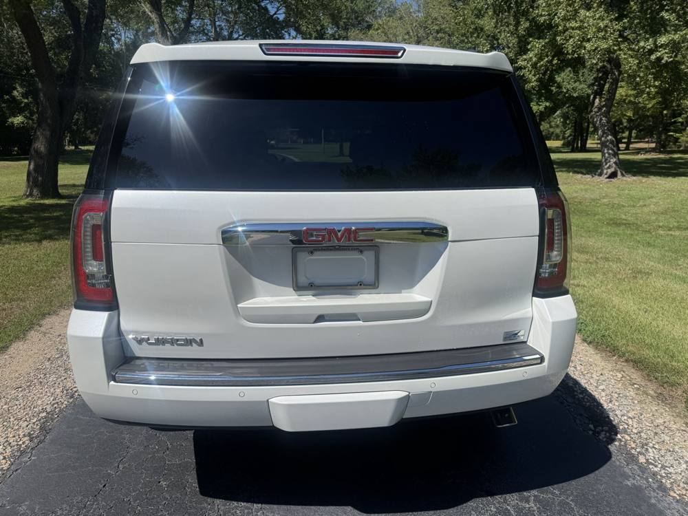 2018 GMC Yukon — photo 5 of 43