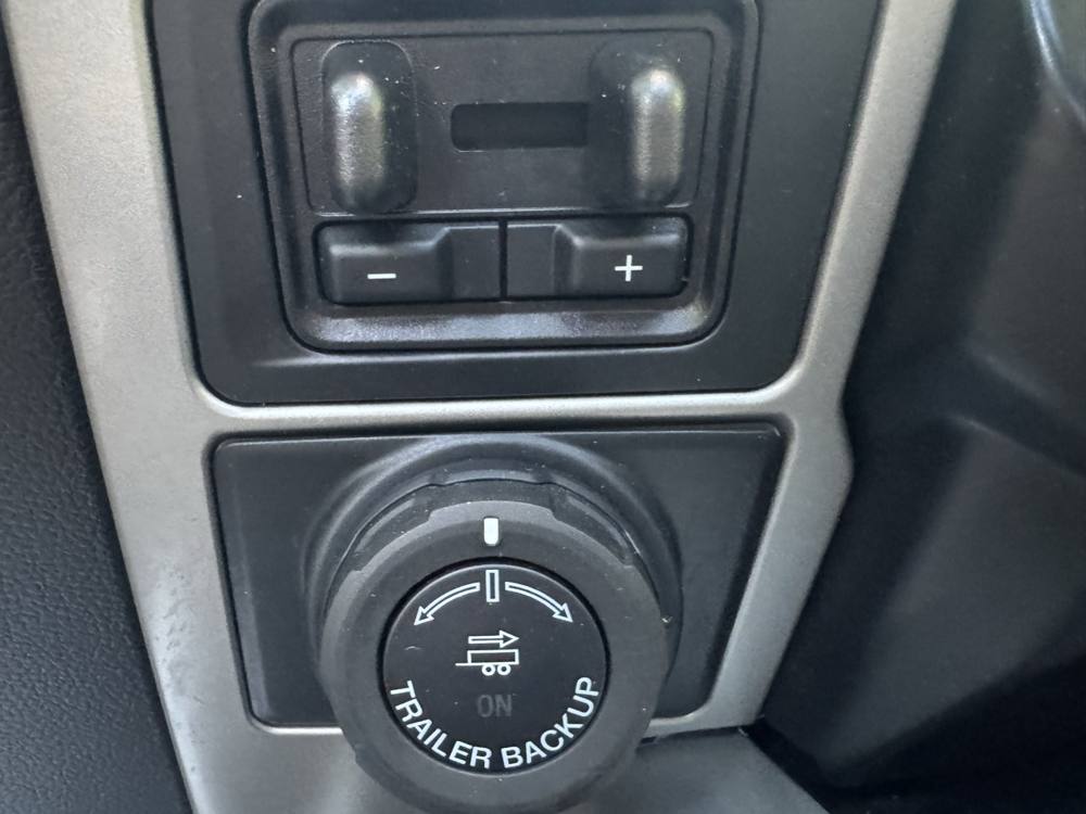 2022 Ford Super Duty F-250 SRW — photo 33 of 48