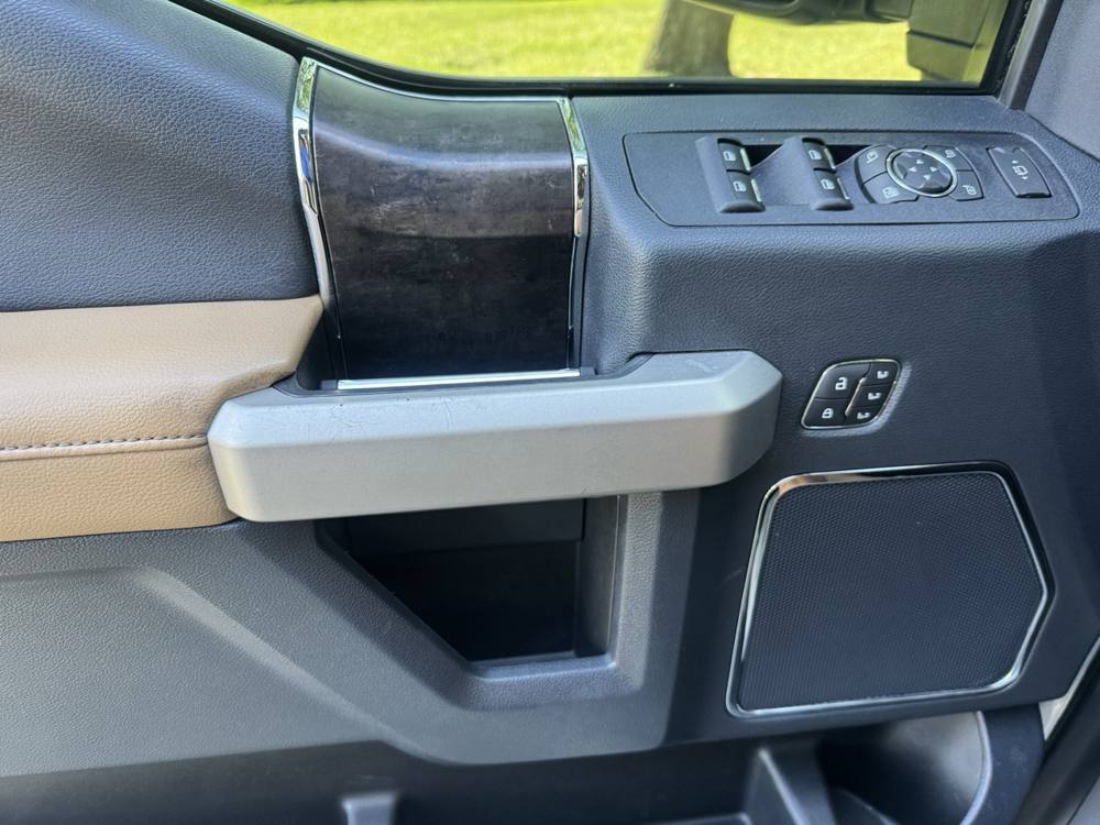 2022 Ford Super Duty F-250 SRW — photo 34 of 48