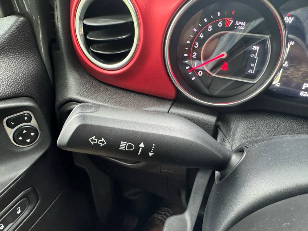 2019 Jeep Wrangler Unlimited — photo 30 of 47
