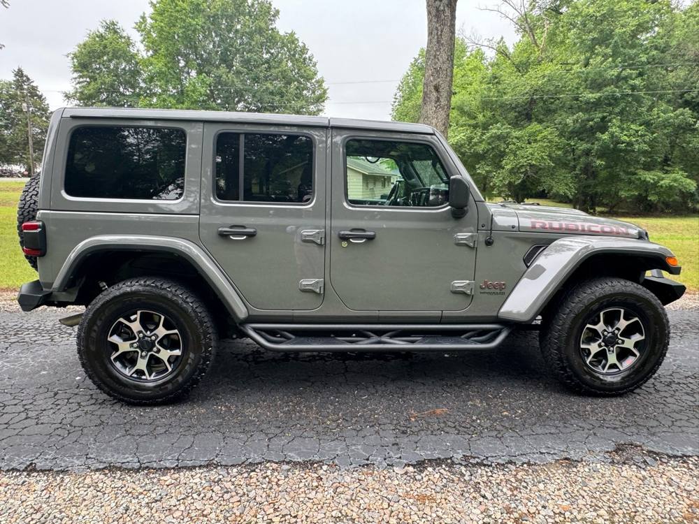 2019 Jeep Wrangler Unlimited — photo 6 of 47