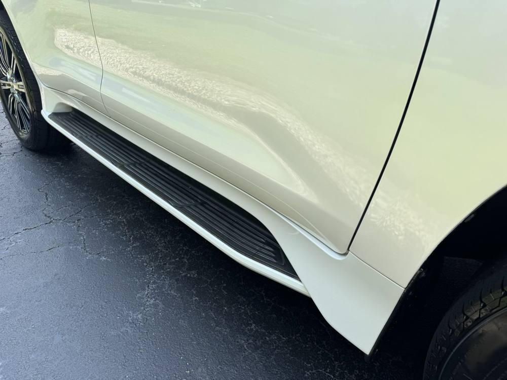 2021 Lexus LX — photo 11 of 42