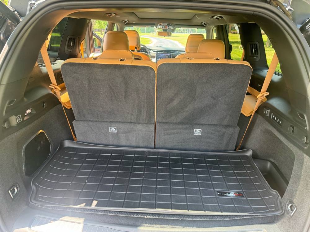 2021 Jeep Grand Cherokee L — photo 22 of 44