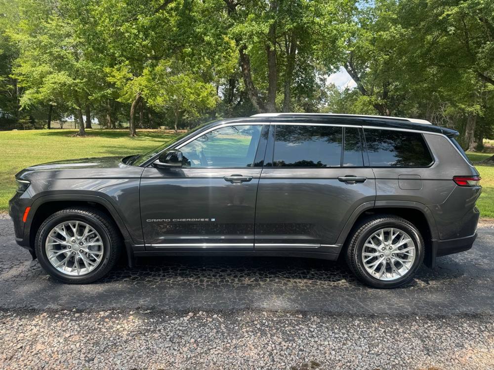 2021 Jeep Grand Cherokee L — photo 4 of 44