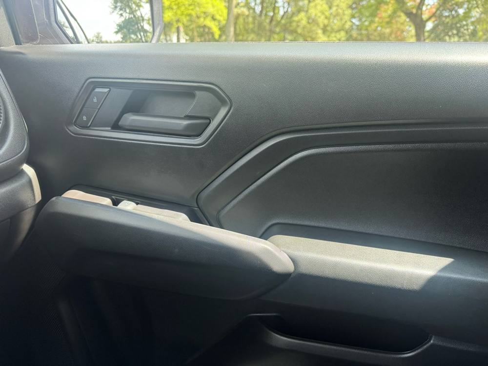 2025 Chevrolet Colorado — photo 29 of 42