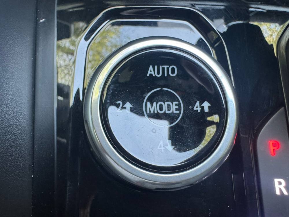2025 Chevrolet Colorado — photo 35 of 42
