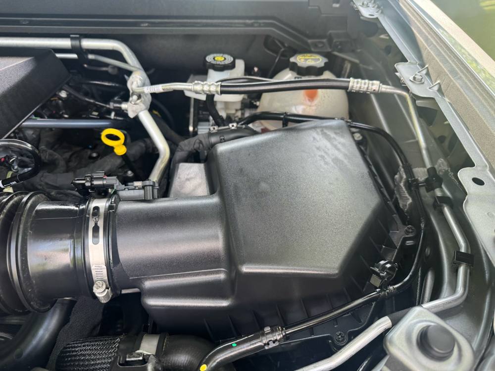 2025 Chevrolet Colorado — photo 39 of 42