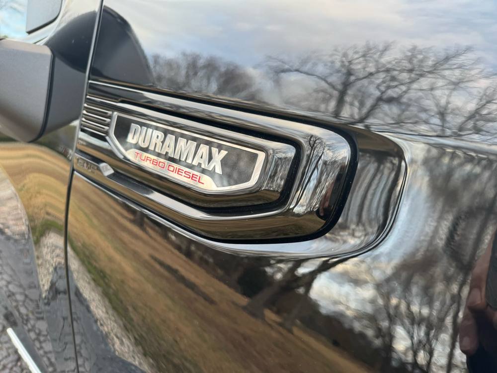 2022 GMC Sierra 1500 — photo 13 of 40