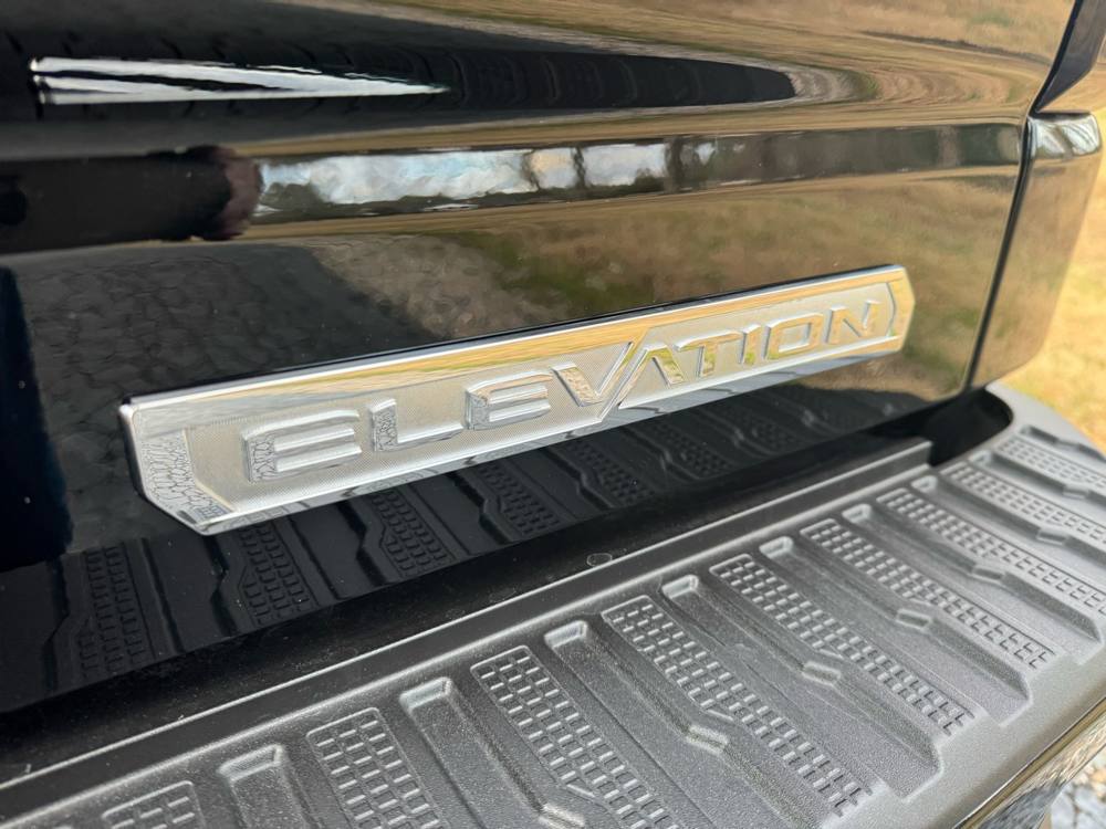 2022 GMC Sierra 1500 — photo 15 of 40