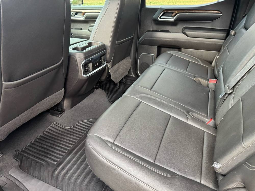2022 GMC Sierra 1500 — photo 20 of 40