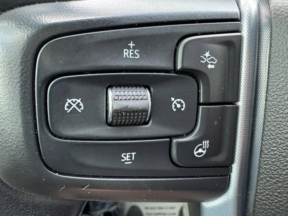 2022 GMC Sierra 1500 — photo 23 of 40