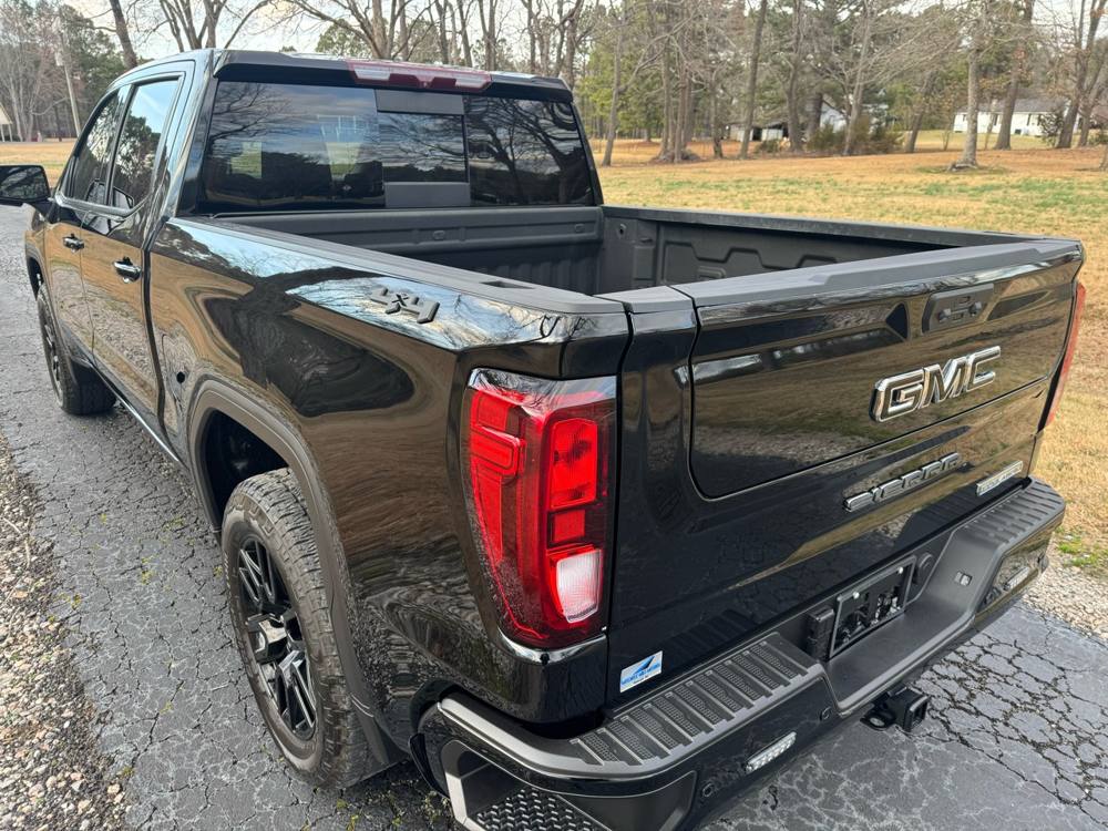 2022 GMC Sierra 1500 — photo 5 of 40