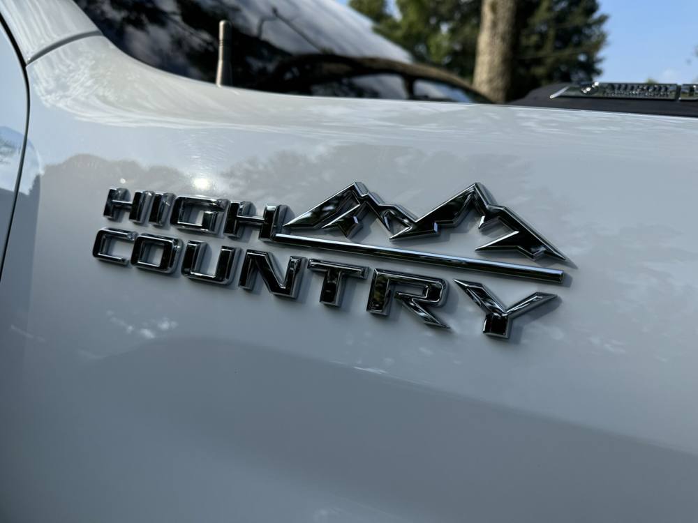 2024 Chevrolet Silverado 2500HD — photo 14 of 45