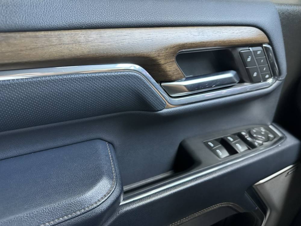 2024 Chevrolet Silverado 2500HD — photo 33 of 45
