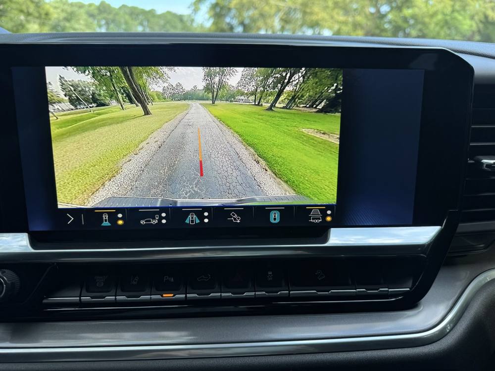 2024 Chevrolet Silverado 2500HD — photo 36 of 45