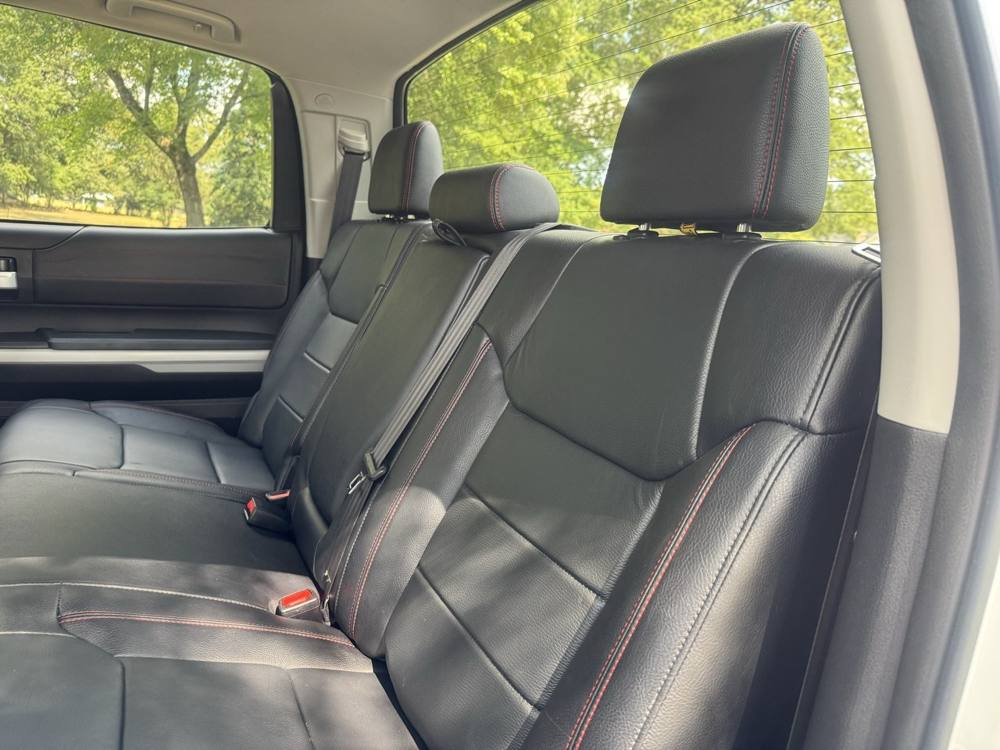 2019 Toyota Tundra 4WD — photo 17 of 46