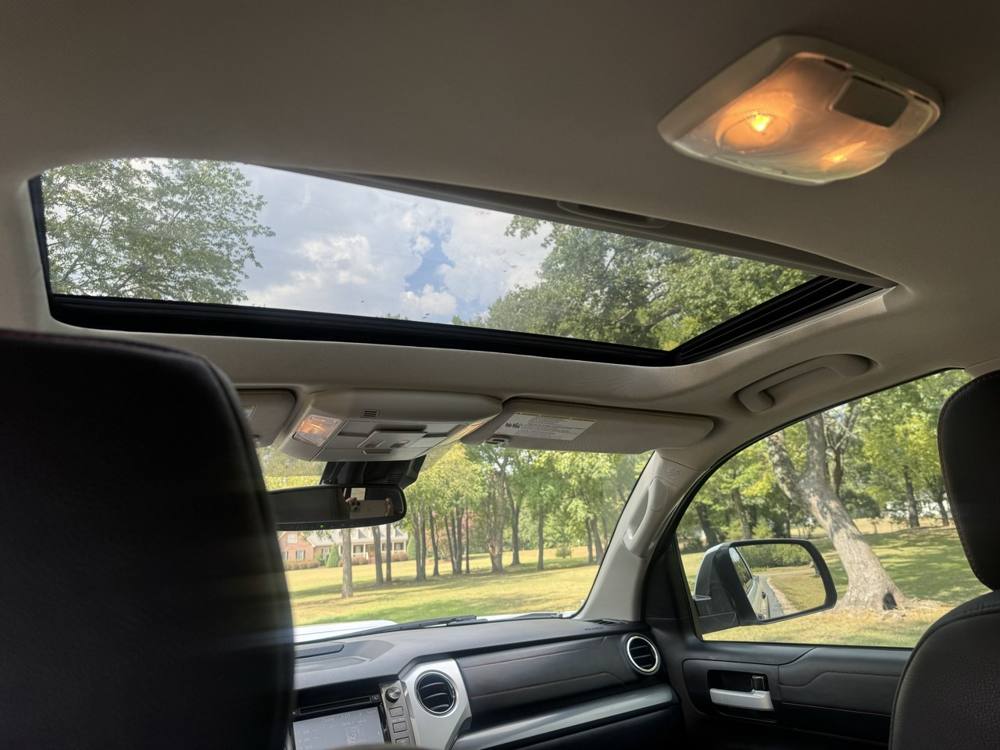 2019 Toyota Tundra 4WD — photo 21 of 46