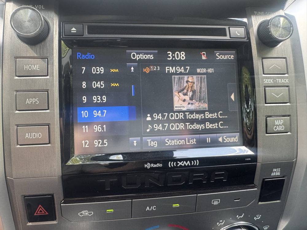 2019 Toyota Tundra 4WD — photo 33 of 46