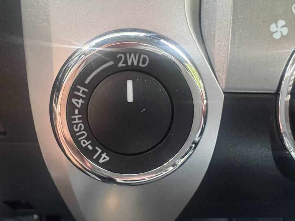 2019 Toyota Tundra 4WD — photo 36 of 46