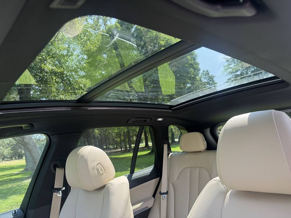 2019 BMW X5 — photo 19 of 41