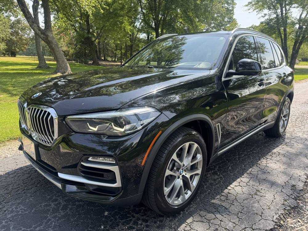 2019 BMW X5 — photo 2 of 41