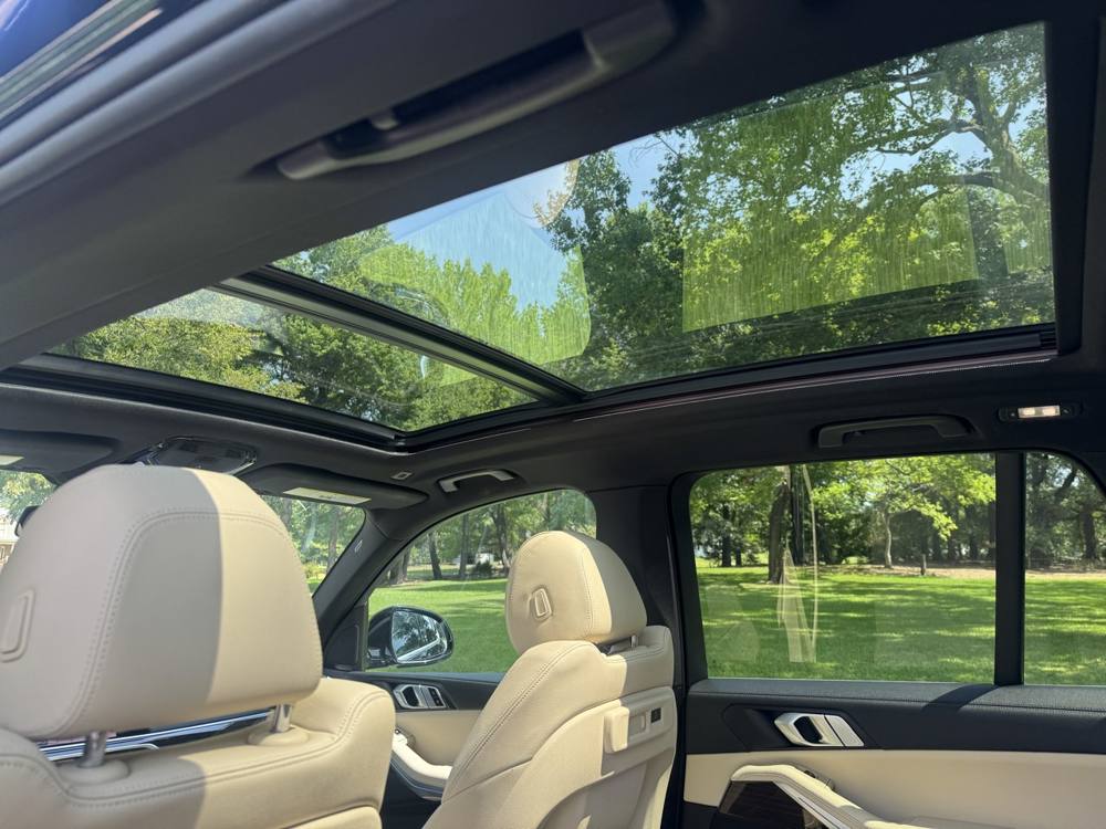 2019 BMW X5 — photo 20 of 41