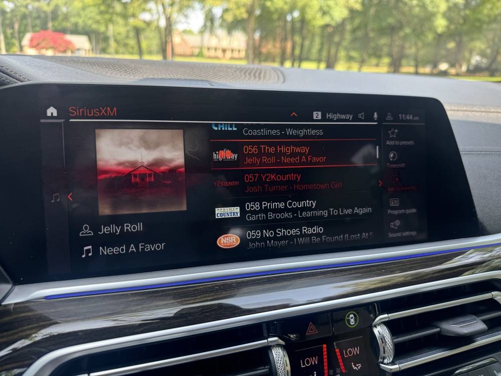 2019 BMW X5 — photo 28 of 41