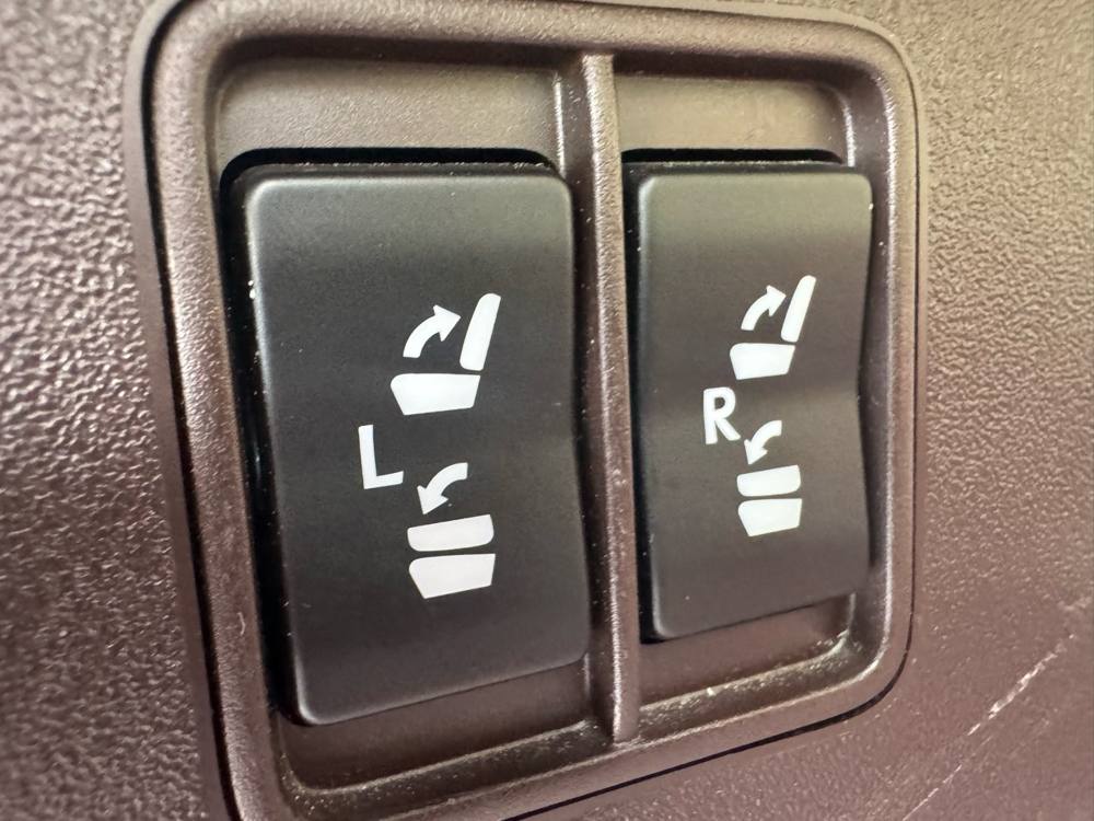 2020 Lexus RX — photo 21 of 45