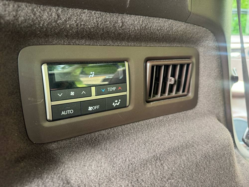 2020 Lexus RX — photo 22 of 45