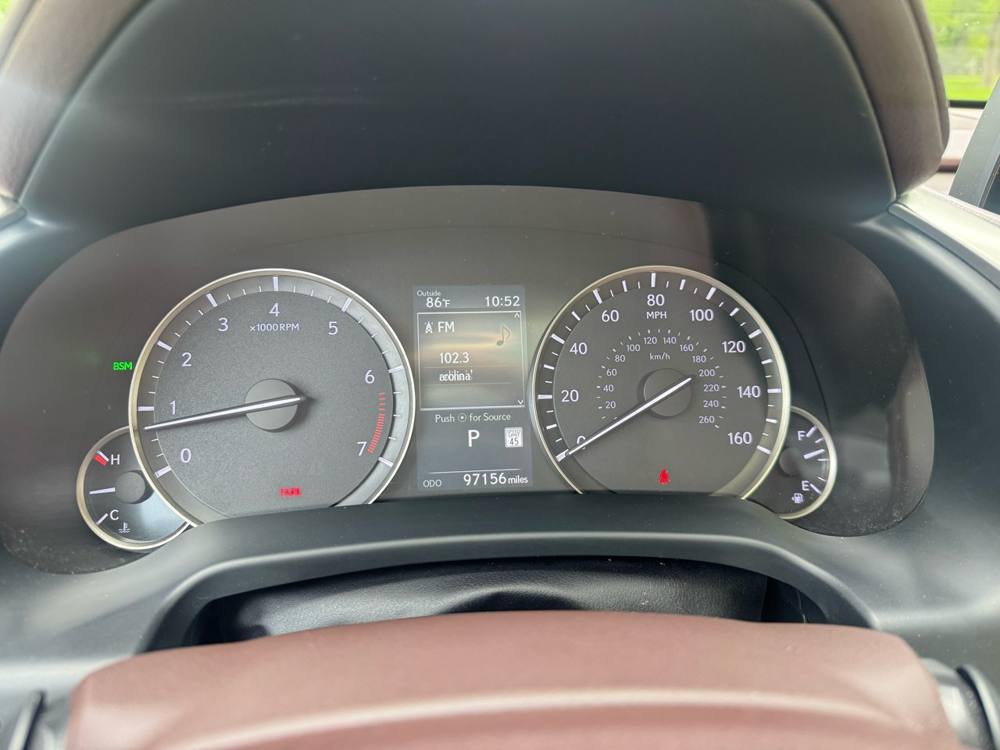 2020 Lexus RX — photo 30 of 45