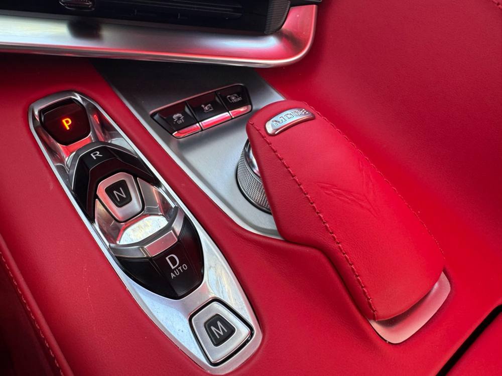 2024 Chevrolet Corvette — photo 38 of 41