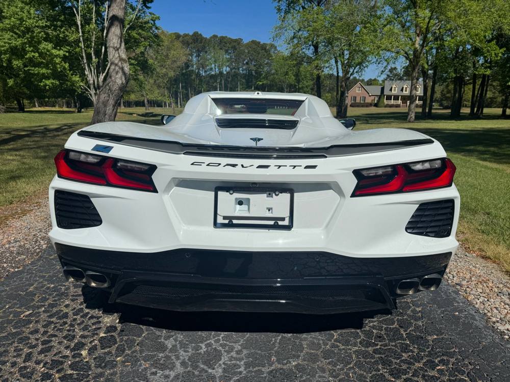 2024 Chevrolet Corvette — photo 7 of 41