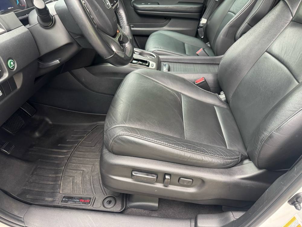 2020 Honda Pilot — photo 15 of 40