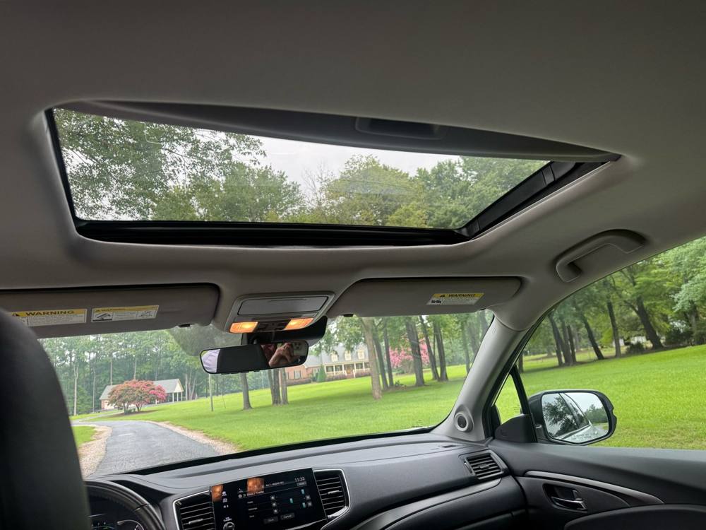 2020 Honda Pilot — photo 22 of 40