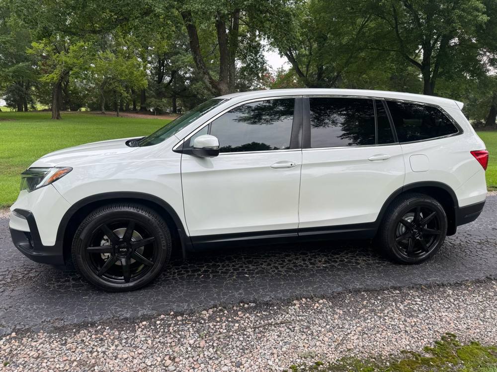 2020 Honda Pilot — photo 3 of 40